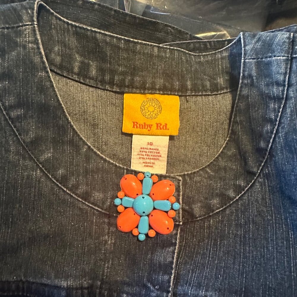 Ruby Rd. Denim Jacket With Floral Snaps Size 10 - image 3